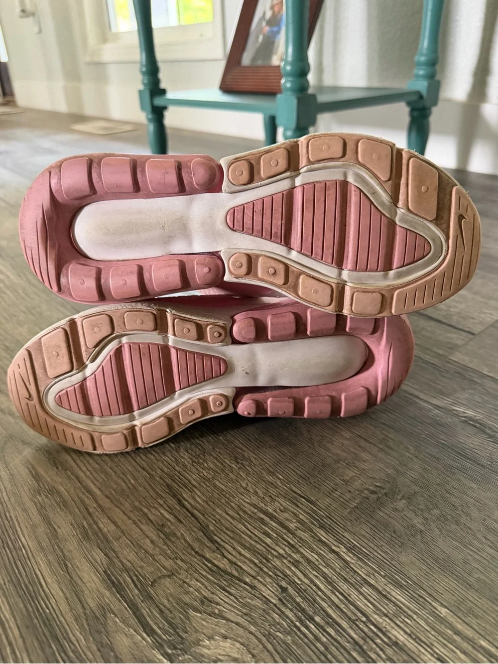 Nike Air Max 270 Pink